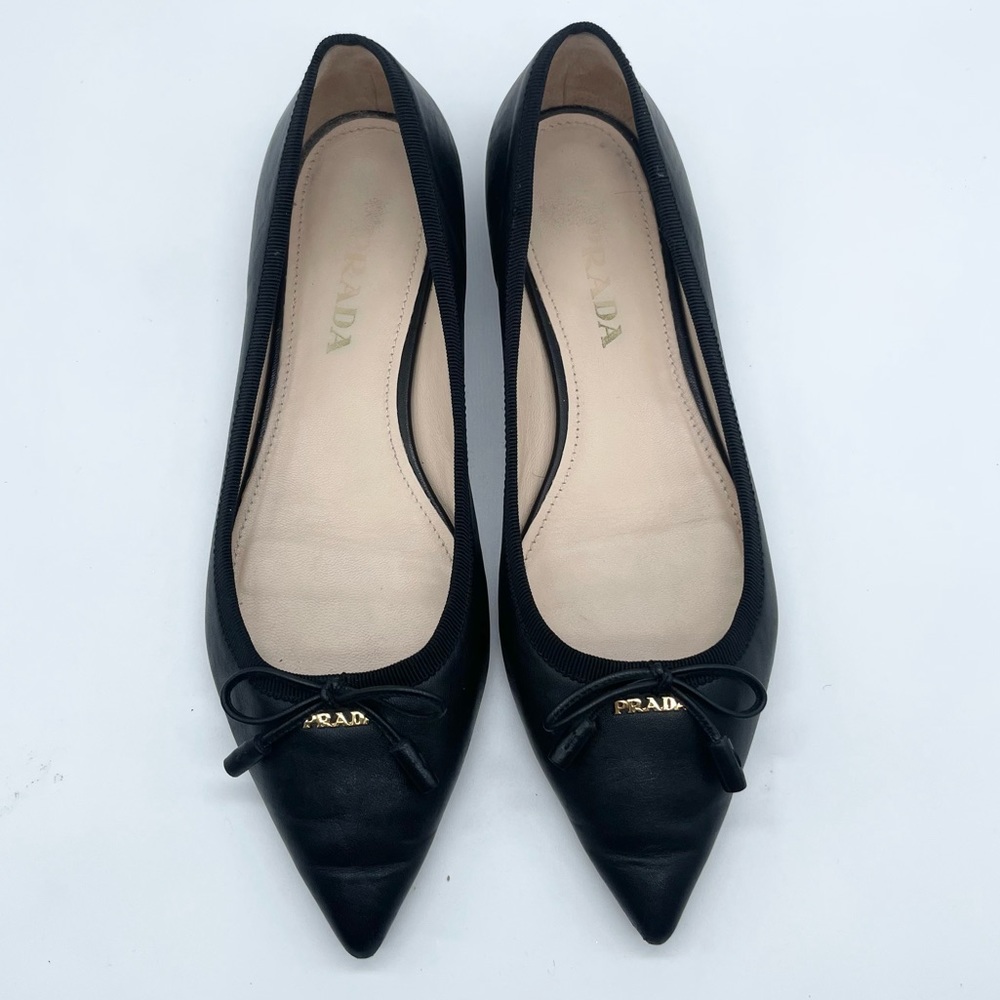 Prada Black leather pointed toe ballet flats 37.5 - Picture 10 of 11